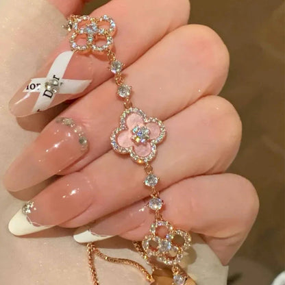 Serene Clover Bracelet